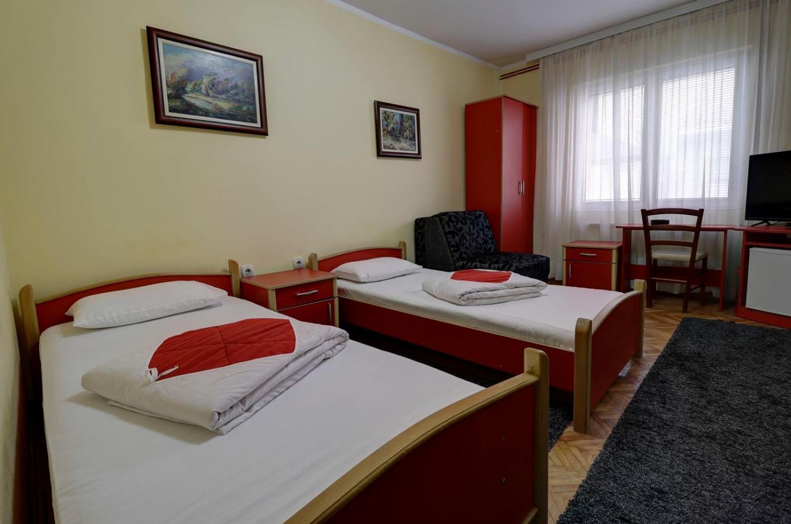 Hotel Perla Ldm Leskovac Leskovac (Jablanica) Exterior foto