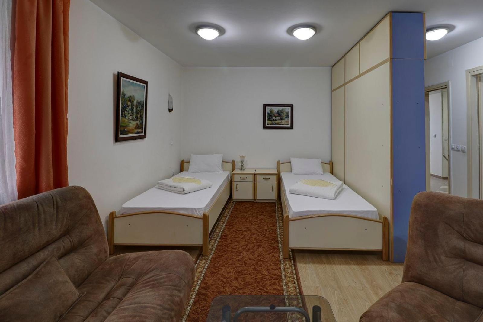 Hotel Perla Ldm Leskovac Leskovac (Jablanica) Exterior foto